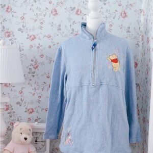 Blue Winnie the Pooh vintage Pullover